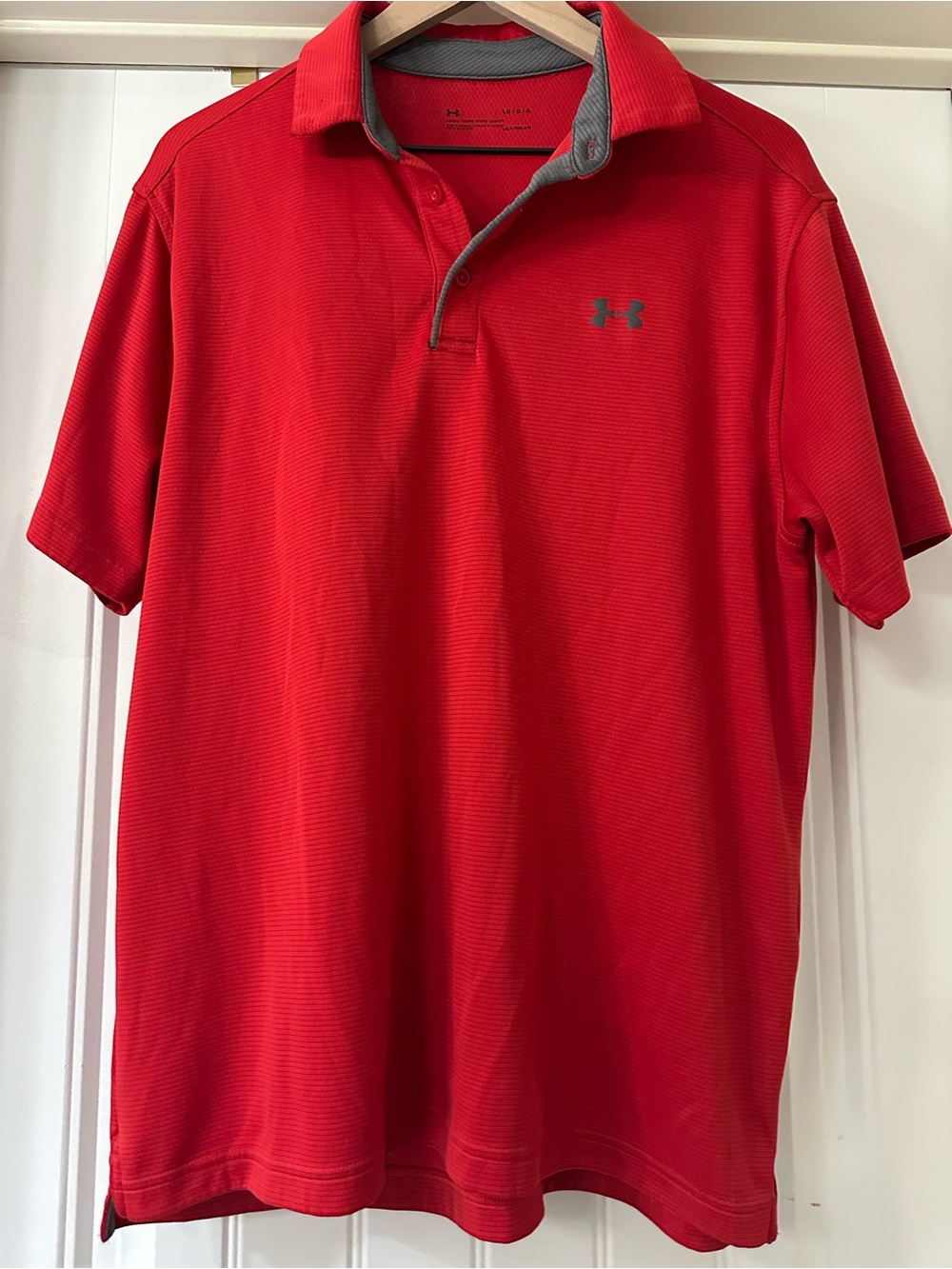 Under Armour HeatGear Polo Shirt Mens Large Red Golf Performance Knit NEW